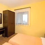 Princip-2 By Interhome Labin (Istria)